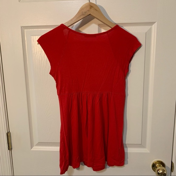 EUC Soprano Drapey Red Shirt - Picture 2 of 4